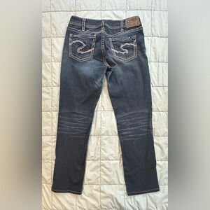Silver Suki Jeans Dark Blue Denim with Contrast Stitching